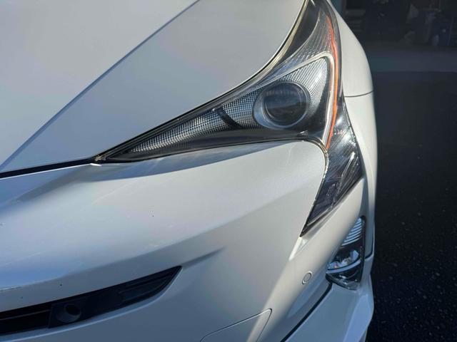 プリウス Aツーリングセレクション ハイブリッド ETC バックカメラ TV クリアランスソナー オートクルーズコントロール レーンアシスト パークアシスト 衝突被害軽減システム オートマチックハイビーム LEDヘッドランプ エアロ(32枚目)