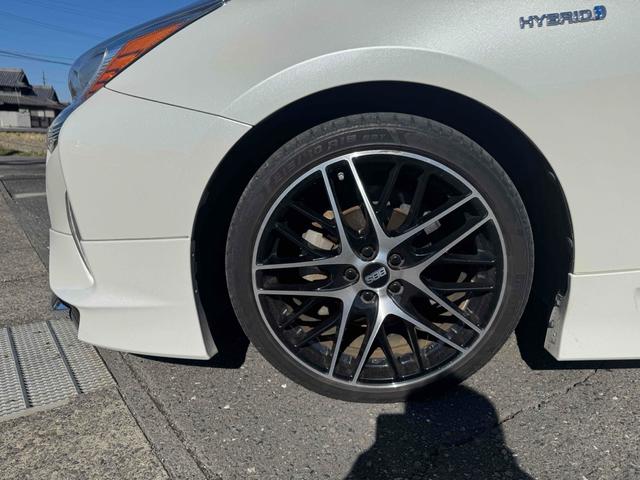 プリウス Ｓ　ＥＴＣ　バックカメラ　ナビ　ＴＶ　アルミホイール　オートマチックハイビーム　ＬＥＤヘッドランプ　ＣＶＴ　スマートキー　モデリスタエアロ　電動格納ミラー　盗難防止システム　衝突安全ボディ　社外１８インチ（25枚目）