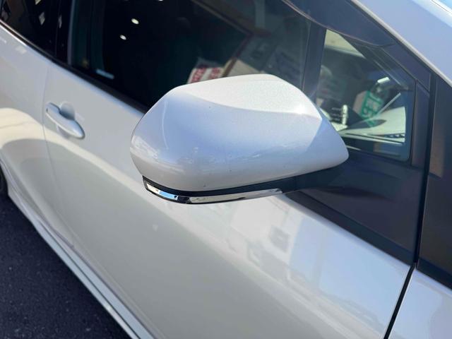 プリウス Ｓ　ＥＴＣ　バックカメラ　ナビ　ＴＶ　アルミホイール　オートマチックハイビーム　ＬＥＤヘッドランプ　ＣＶＴ　スマートキー　モデリスタエアロ　電動格納ミラー　盗難防止システム　衝突安全ボディ　社外１８インチ（27枚目）