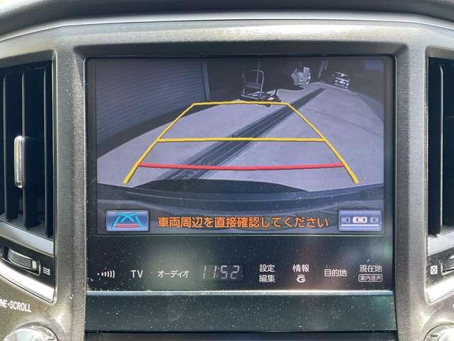 クラウンハイブリッド ハイブリッド　２．５　Ｓ　自社　ローン　信用回復ローン　純正ナビ　フルセグＴＶ　Ｂｌｕｅｔｏｏｔｈ　　バックカメラ　クリアランスソナー　レーダークルーズ　衝突軽減ブレーキ　パワーシート　オートリトラミラー　ＨＩＤヘッドライト（31枚目）