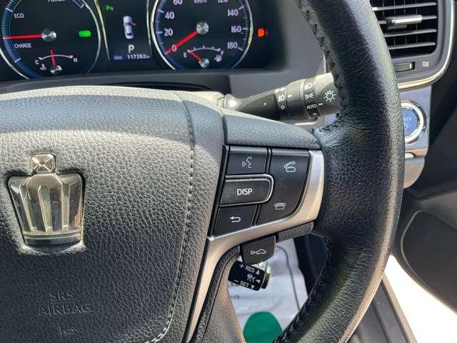 クラウンハイブリッド ハイブリッド　２．５　Ｓ　自社　ローン　信用回復ローン　純正ナビ　フルセグＴＶ　Ｂｌｕｅｔｏｏｔｈ　　バックカメラ　クリアランスソナー　レーダークルーズ　衝突軽減ブレーキ　パワーシート　オートリトラミラー　ＨＩＤヘッドライト（33枚目）