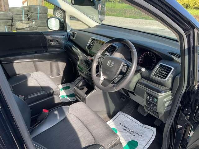 オデッセイ 2.4 アブソルート EX 自社 ローン 信用回復ローン メーカー純正ナビ・フルセグTV・bluetooth・全方位カメラ・ETC・両側電動スライドドア・アイドリングストップ・LEDオートライト・純正後席モニター・HDMI端子・(11枚目)