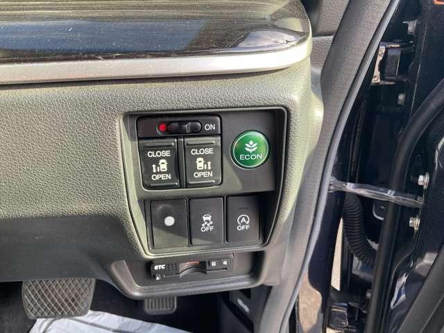 オデッセイ 2.4 アブソルート EX 自社 ローン 信用回復ローン メーカー純正ナビ・フルセグTV・bluetooth・全方位カメラ・ETC・両側電動スライドドア・アイドリングストップ・LEDオートライト・純正後席モニター・HDMI端子・(30枚目)