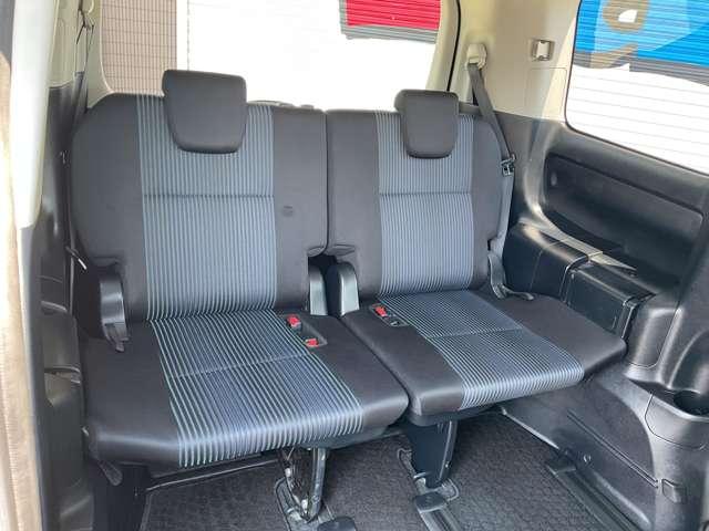 ヴォクシー ＺＳ　純正ナビゲーション・両側パワースライドドア・ＬＥＤヘッドライト・ロールサンシェイド・自社　ローン　信用回復ローン（24枚目）