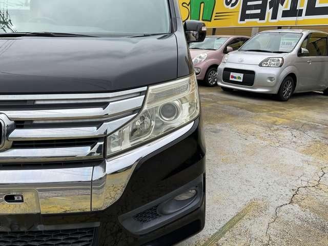 ステップワゴン ２．０　スパーダ　Ｚ　両側パワースライドドア・ＨＩＤヘッドライト・フリップダウンモニタ・純正アルミホイール・自社　ローン（14枚目）