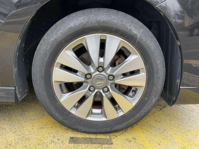 ステップワゴン ２．０　スパーダ　Ｚ　両側パワースライドドア・ＨＩＤヘッドライト・フリップダウンモニタ・純正アルミホイール・自社　ローン（16枚目）