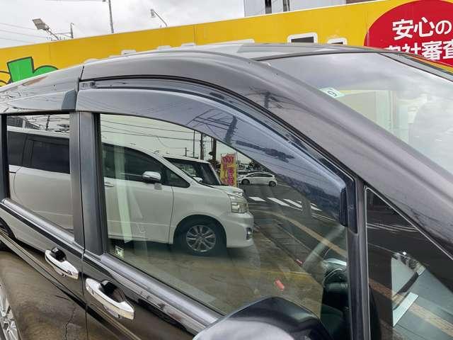 ステップワゴン ２．０　スパーダ　Ｚ　両側パワースライドドア・ＨＩＤヘッドライト・フリップダウンモニタ・純正アルミホイール・自社　ローン（40枚目）