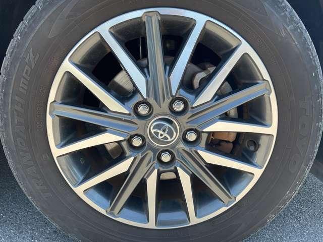 ノア Ｓｉ　自社　ローン　信用回復ローン　純正ＳＤナビ　フルセグＴＶ　Ｂｌｕｅｔｏｏｔｈ　ステアリングリモコン　バックカメラ　ＥＴＣ　両側電動スライドドア　プッシュスタート　ＬＥＤヘッドライト　オートライト　リア（17枚目）