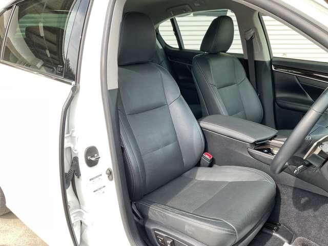 ＧＳ ２５０　Ｉパッケージ　パワーシート・エアーシート・クルーズコントロール・スマートキー・パドルシフト・ヘッドライトウォッシャー・リア電動サンシェード・自社　ローン（19枚目）
