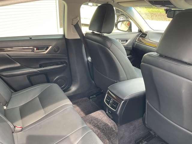 ＧＳ ２５０　Ｉパッケージ　パワーシート・エアーシート・クルーズコントロール・スマートキー・パドルシフト・ヘッドライトウォッシャー・リア電動サンシェード・自社　ローン（20枚目）