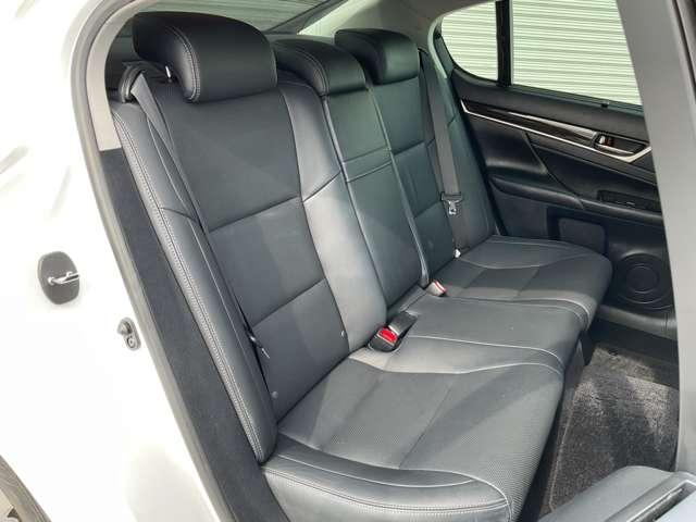 ＧＳ ２５０　Ｉパッケージ　パワーシート・エアーシート・クルーズコントロール・スマートキー・パドルシフト・ヘッドライトウォッシャー・リア電動サンシェード・自社　ローン（21枚目）