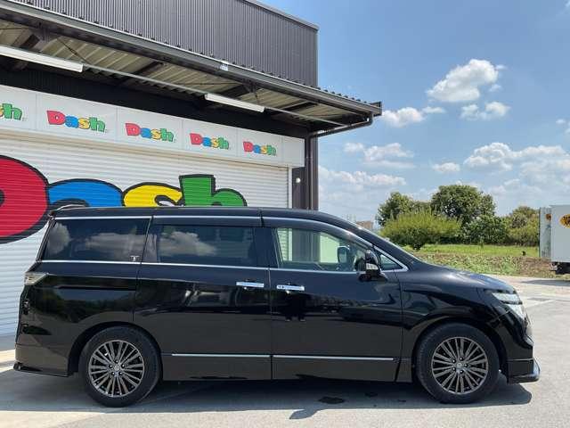 エルグランド ２．５　２５０ハイウェイスター　アーバンクロム　自社　ローン　自社分割　信用回復ローン　純正ＨＤＤナビ　フルセグＴＶ　Ｂｌｕｅｔｏｏｔｈ　フリップダウンモニター　両側パワースライドドア　アラウンドビューモニター　クルーズコントロール　ＬＥＤビーム（5枚目）