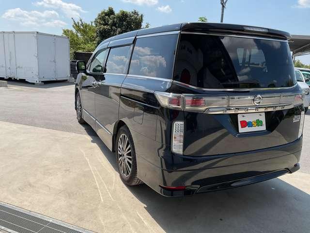 エルグランド ２．５　２５０ハイウェイスター　アーバンクロム　自社　ローン　自社分割　信用回復ローン　純正ＨＤＤナビ　フルセグＴＶ　Ｂｌｕｅｔｏｏｔｈ　フリップダウンモニター　両側パワースライドドア　アラウンドビューモニター　クルーズコントロール　ＬＥＤビーム（11枚目）