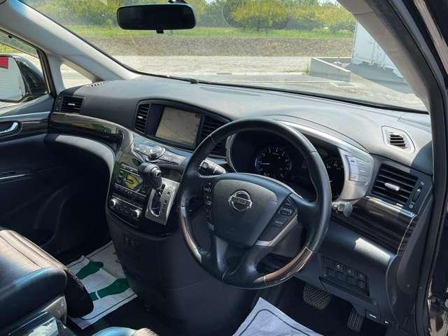 エルグランド ２．５　２５０ハイウェイスター　アーバンクロム　自社　ローン　自社分割　信用回復ローン　純正ＨＤＤナビ　フルセグＴＶ　Ｂｌｕｅｔｏｏｔｈ　フリップダウンモニター　両側パワースライドドア　アラウンドビューモニター　クルーズコントロール　ＬＥＤビーム（18枚目）