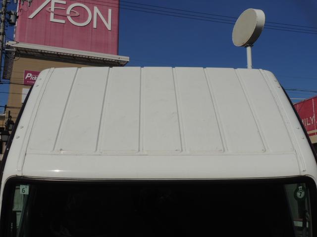 キャンター 平ボディ2.0t タダノ3ダンクレーン(ZE263HR)ラジコン付 フックイン アウタリガー バックビューカメラ メッキパーツ 左電動格納ミラー 荷台内寸法(283X179X38)(10枚目)