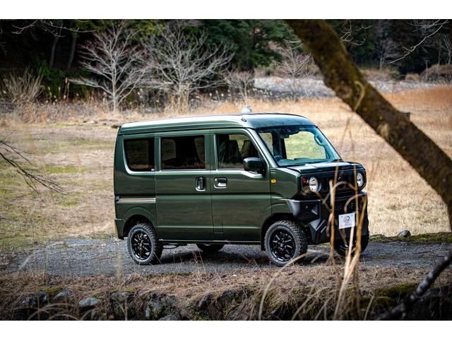 ジョイン　ジムリイ　ラプター塗装　４ＷＤ　ハイルーフ　３０ミリリフトアップ　ＩＰＦヘッドライト　１４インチアルミホイール　オフロードタイヤホワイトレター　フロアマット　バックカメラ付きＤＰオーディオ(8枚目)