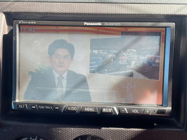 パジェロミニ ＶＲ　４ＷＤ　ＥＴＣ　ＴＶ　キーレスエントリー　電動格納ミラー　ＭＴ　盗難防止システム　ＡＢＳ　ＣＤ　ＤＶＤ再生　ルーフレール　アルミホイール　衝突安全ボディ　エアコン　パワーステアリング　パワーウィンドウ（5枚目）