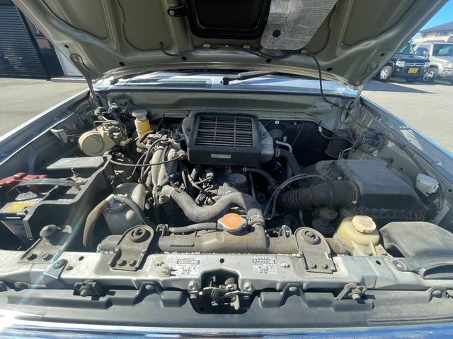 パジェロミニ ＶＲ　４ＷＤ　ＥＴＣ　ＴＶ　キーレスエントリー　電動格納ミラー　ＭＴ　盗難防止システム　ＡＢＳ　ＣＤ　ＤＶＤ再生　ルーフレール　アルミホイール　衝突安全ボディ　エアコン　パワーステアリング　パワーウィンドウ（19枚目）