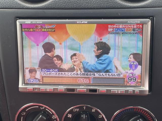 コペン アクティブトップ　ＭＴ　ナビ　ＴＶ　シートヒーター　ＡＢＳ　ＣＤ　ＵＳＢ　Ｂｌｕｅｔｏｏｔｈ　アルミホイール　衝突安全ボディ　エアコン　パワーステアリング　パワーウィンドウ（4枚目）