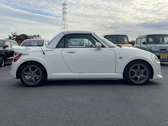 コペン アクティブトップ　ナビ　ＡＴ　ＡＢＳ　ＣＤ　ＤＶＤ再生　アルミホイール　衝突安全ボディ　エアコン　パワーステアリング（15枚目）