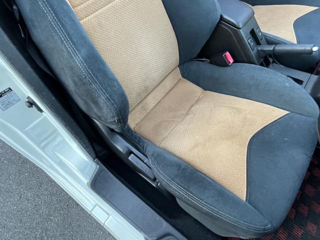 コペン アルティメットエディションＩＩ　オープンカー　ＥＴＣ　ナビ　ＴＶ　ＡＴ　キーレスエントリー　シートヒーター　アルミホイール　衝突安全ボディ　ＡＢＳ　ＣＤ　ＤＶＤ再生　ＵＳＢ　ミュージックプレイヤー接続可　Ｂｌｕｅｔｏｏｔｈ　エアコン（33枚目）