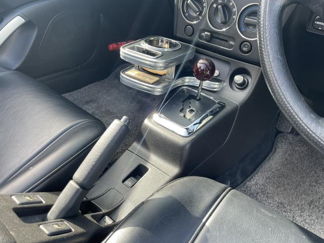 コペン アクティブトップ　ＥＴＣ　ナビ　ＴＶ　シートヒーター　ＡＴ　ＡＢＳ　ＣＤ　ＤＶＤ再生　ＵＳＢ　アルミホイール　衝突安全ボディ　エアコン　パワーステアリング（8枚目）