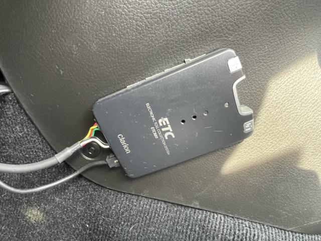 コペン アクティブトップ　ＥＴＣ　ナビ　ＴＶ　シートヒーター　ＡＴ　ＡＢＳ　ＣＤ　ＤＶＤ再生　ＵＳＢ　アルミホイール　衝突安全ボディ　エアコン　パワーステアリング（10枚目）