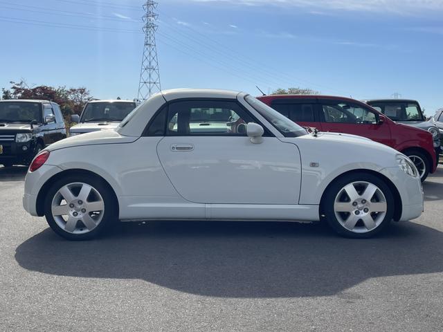 コペン アクティブトップ　ＥＴＣ　ナビ　ＴＶ　シートヒーター　ＡＴ　ＡＢＳ　ＣＤ　ＤＶＤ再生　ＵＳＢ　アルミホイール　衝突安全ボディ　エアコン　パワーステアリング（14枚目）