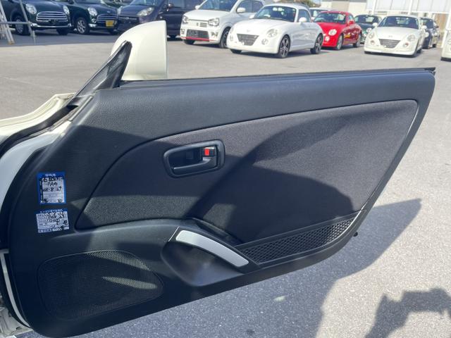 コペン アクティブトップ　ＥＴＣ　ナビ　ＴＶ　シートヒーター　ＡＴ　ＡＢＳ　ＣＤ　ＤＶＤ再生　ＵＳＢ　アルミホイール　衝突安全ボディ　エアコン　パワーステアリング（28枚目）