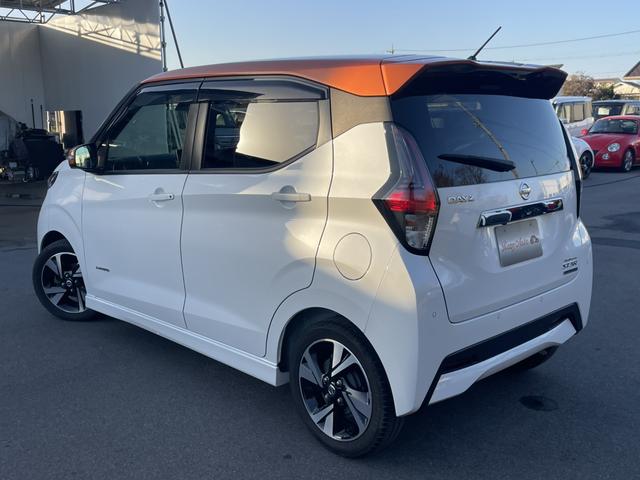 デイズ ハイウェイスター　Ｇターボ　ドライブレコーダー　ＥＴＣ　全周囲カメラ　ナビ　ＴＶ　クリアランスソナー　オートクルーズコントロール　衝突被害軽減システム　オートライト　ＬＥＤヘッドランプ　スマートキー　電動格納ミラー　ベンチシート（14枚目）