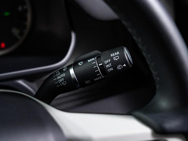 ディフェンダー １１０Ｓ　Ｄ３００　認定中古車　スライディングパノラミックルーフ　全席シートヒーター　マッドフラップ　ブラックエクステリアパック　純正１９インチアルミ　プライバシーガラス　　スマートフォンパック　サラウンドビューカメラ（40枚目）