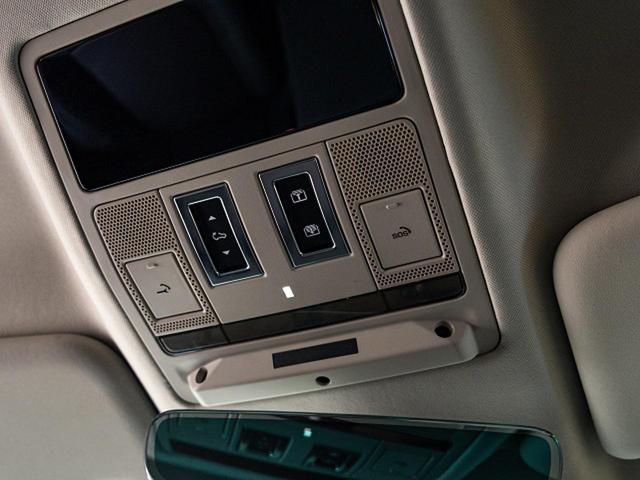 ディフェンダー １１０Ｓ　Ｄ３００　認定中古車　スライディングパノラミックルーフ　全席シートヒーター　マッドフラップ　ブラックエクステリアパック　純正１９インチアルミ　プライバシーガラス　　スマートフォンパック　サラウンドビューカメラ（54枚目）