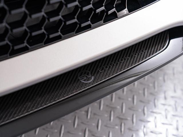 レンジローバースポーツ ＳＶエディションワン　認定中古車　スライディングサンルーフ　ノイズキャンセリング機能　シートマッサージ　２３インチアルミ　ヘッドアップディスプレイ　パワーテールゲート　カーボン　パドルシフト　３Ｄサラウンドカメラ（17枚目）