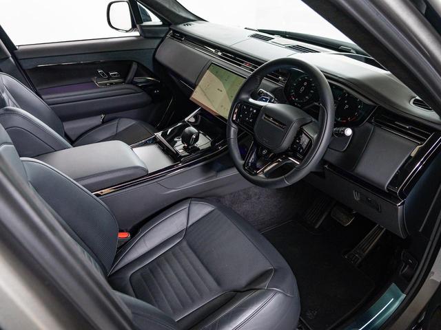レンジローバースポーツ ＳＶエディションワン　認定中古車　スライディングサンルーフ　ノイズキャンセリング機能　シートマッサージ　２３インチアルミ　ヘッドアップディスプレイ　パワーテールゲート　カーボン　パドルシフト　３Ｄサラウンドカメラ（44枚目）