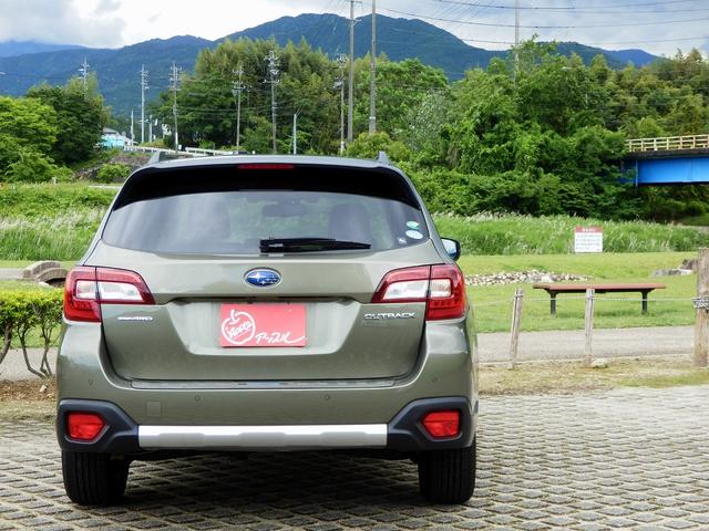 レガシィアウトバック リミテッド　１年保証付き／４ＷＤ／アイサイト３／純正ナビ／地デジＴＶ／前車追従レーダークルーズ／レーンキープアシスト／革シート／全席シートヒーター／ステアリングヒーター／マルチビューカメラ／ＬＥＤヘッドライト（25枚目）
