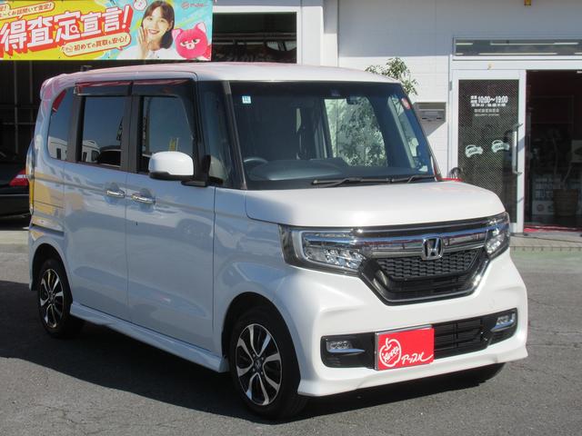 Ｎ－ＢＯＸカスタム Ｇ・Ｌホンダセンシング　★ワンオーナー車★４ＷＤ★車検Ｒ９．１１月まで★バックカメラ★純正ナビ・ＴＶ★シートヒーター★クルーズコントロール★ＥＴＣ★ドライブレコーダー★左側パワースライドドア★プッシュスタート★スマートキ２個（12枚目）