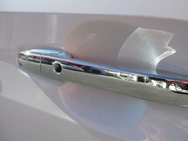 Ｎ－ＢＯＸカスタム Ｇ・Ｌホンダセンシング　★ワンオーナー車★４ＷＤ★車検Ｒ９．１１月まで★バックカメラ★純正ナビ・ＴＶ★シートヒーター★クルーズコントロール★ＥＴＣ★ドライブレコーダー★左側パワースライドドア★プッシュスタート★スマートキ２個（61枚目）