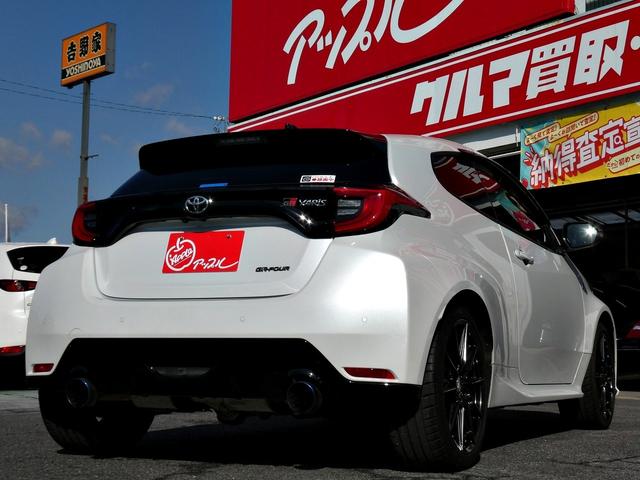 ＧＲヤリス ＲＺ　ハイパフォーマンス　ワンオーナー　禁煙車　ＪＢＬサウンド　プリクラッシュセーフティクルーズ　バックモニターフルセグＴＶ　４ＷＤ　ブラインドスポットモニター　社外マフラー　ＬＥＤヘッドライト　フォグランプ（24枚目）
