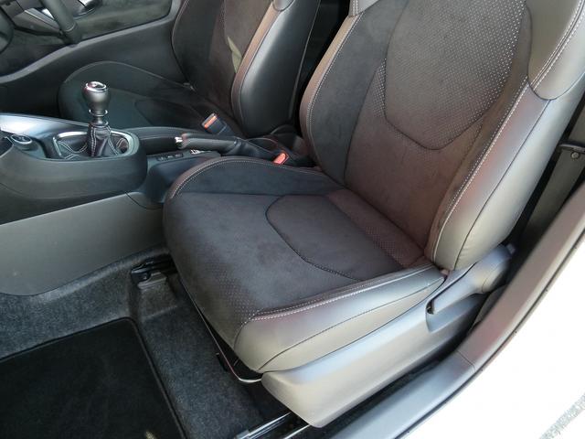 ＧＲヤリス ＲＺ　ハイパフォーマンス　ワンオーナー　禁煙車　ＪＢＬサウンド　プリクラッシュセーフティクルーズ　バックモニターフルセグＴＶ　４ＷＤ　ブラインドスポットモニター　社外マフラー　ＬＥＤヘッドライト　フォグランプ（48枚目）