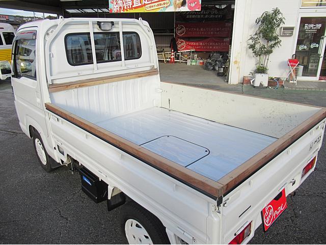 アクティトラック タウン 4WD/車検R9.2月/5速MT/三方開き/ETC/荷台作業灯/キーレスキー/純正CDオーディオ/エアコン/パワステ/パワーウィンドウ(18枚目)