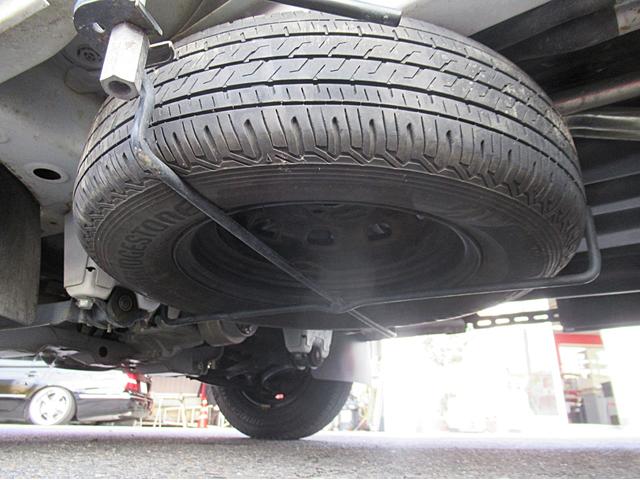 アクティトラック タウン 4WD/車検R9.2月/5速MT/三方開き/ETC/荷台作業灯/キーレスキー/純正CDオーディオ/エアコン/パワステ/パワーウィンドウ(28枚目)