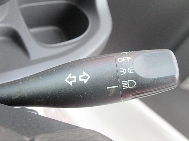 アクティトラック タウン 4WD/車検R9.2月/5速MT/三方開き/ETC/荷台作業灯/キーレスキー/純正CDオーディオ/エアコン/パワステ/パワーウィンドウ(40枚目)