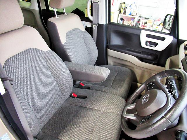 Ｎ－ＢＯＸ Ｇ・Ｌターボホンダセンシング　衝突軽減ブレーキ〈ＣＭＢＳ〉誤発進抑制機能／先行車発進お知らせ機能／標識認識機能／路外逸脱抑制機能／ＡＣＣ〈アダプティブ・クルーズ・コントロール〉／ＬＫＡＳ〈車線維持支援システム〉／オートハイビーム（10枚目）