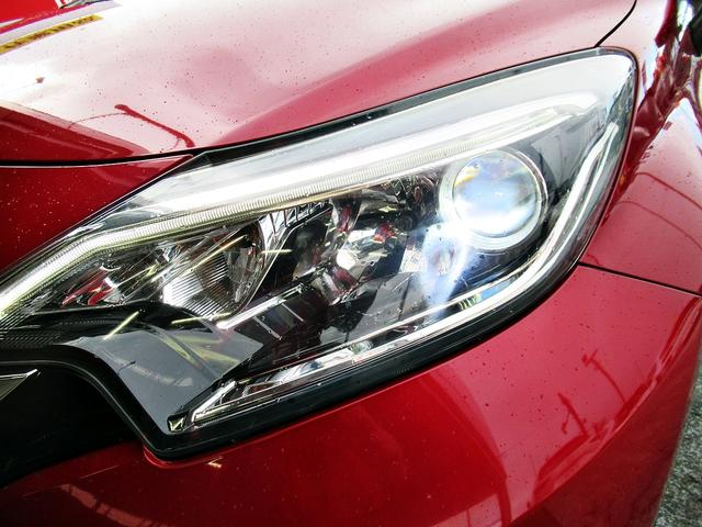 ノート ｅ－パワー　メダリスト　エマージェンシーブレーキ　レーンディパーチャーアラート　プッシュスタート＆インテリキー　ＬＥＤヘッドライト　バックモニター　ＥＴＣ　　フルセグＴＶ＆ナビ（32枚目）