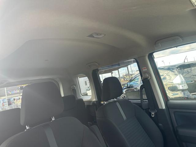 ルーミー カスタムＧ　両側パワースライドドア　ドライブレコーダー　ＴＶ　　電動パーキングブレーキ＆ブレーキホールド　ＥＴＣ　　アイドリングストップ（12枚目）