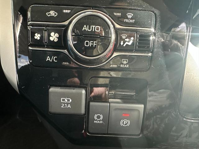 ルーミー カスタムＧ　両側パワースライドドア　ドライブレコーダー　ＴＶ　　電動パーキングブレーキ＆ブレーキホールド　ＥＴＣ　　アイドリングストップ（30枚目）