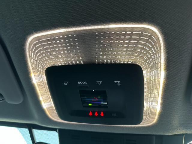 プリウス Ｚ　パノラミックビューモニターバックモニター　シートエアコン＆シートヒーター　パワーバックドア　パワーシート（25枚目）