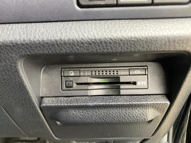 ヴォクシー ハイブリッドV ナビ TV フリップダウンモニター 両側パワースライドドア ETC プッシュスタート(10枚目)