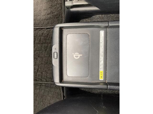 ヴォクシー ハイブリッドV ナビ TV フリップダウンモニター 両側パワースライドドア ETC プッシュスタート(11枚目)