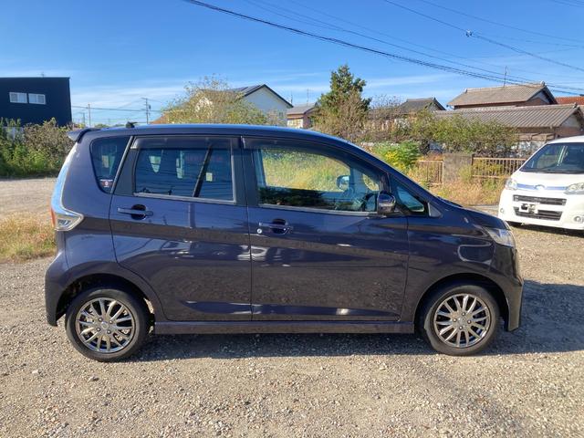 今は充分にお支払い能力があるにも関わらず、やむを得ない状況から審査が通らない方も多くいらっしゃいます。まずはご相談頂き、お客様と一緒に最善の方法をお探しします。